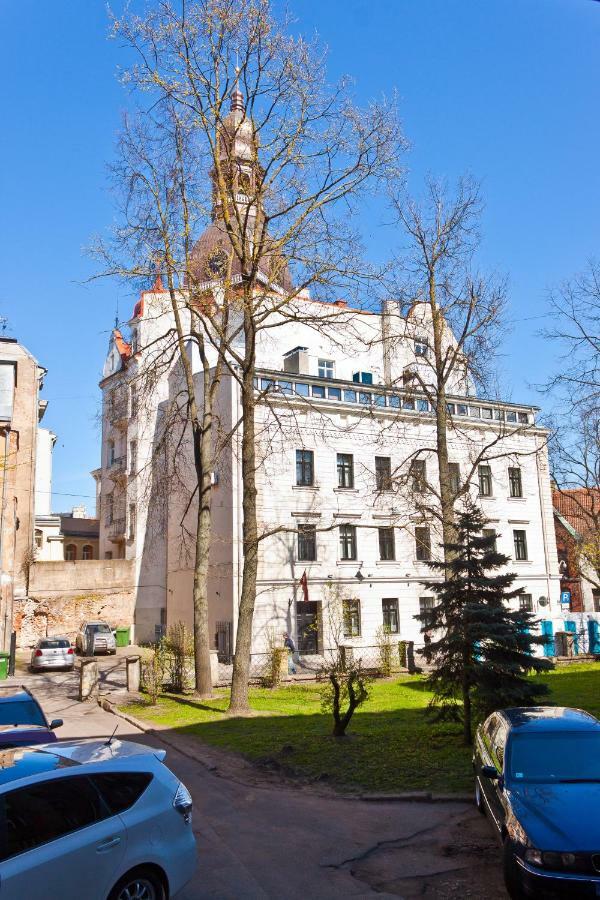 Biskapa Gate 3 * Riga
